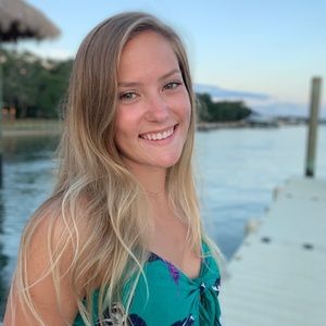 Meet your Posher, Amelia